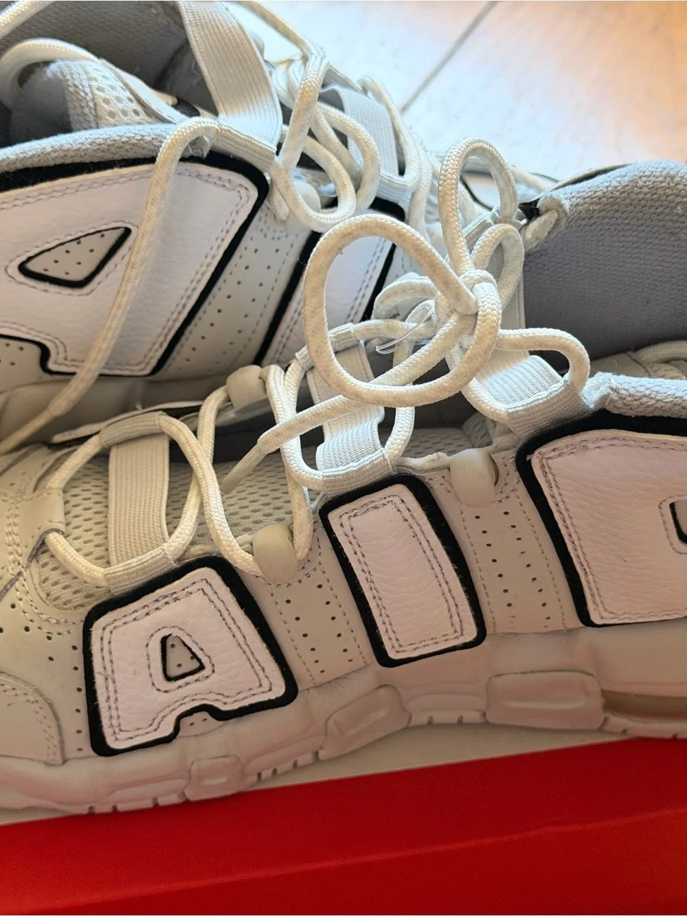 Nike Air More Uptempo White Black GS 6.5Y / Women’s 8 White Leather Sneakers